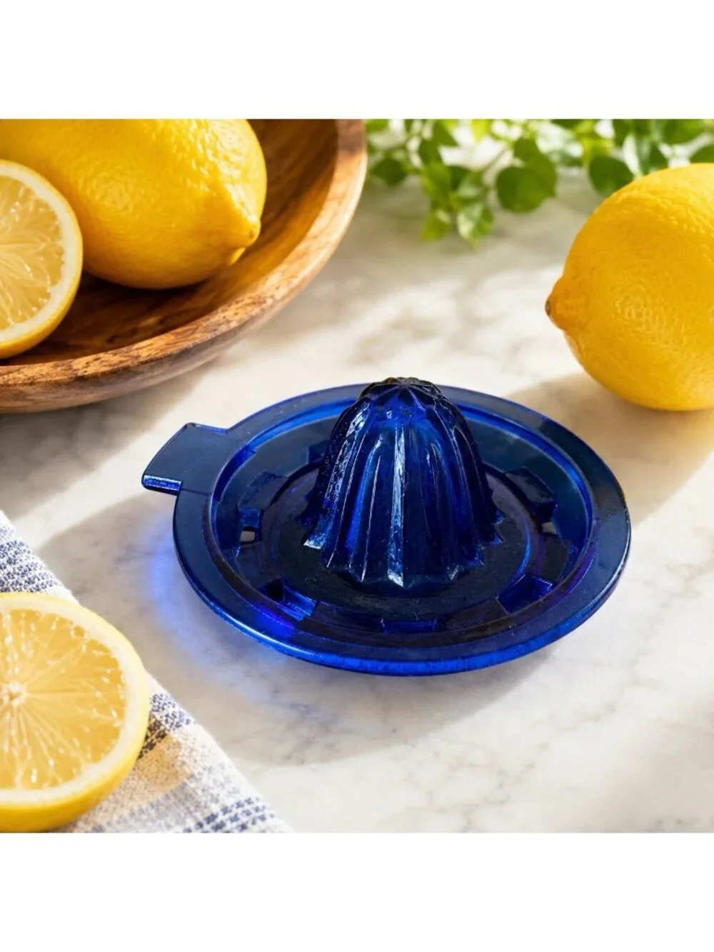 Vintage Cobalt Blue Glass Citrus Reamer Fruit Juice Juicer Handheld Tab Handle